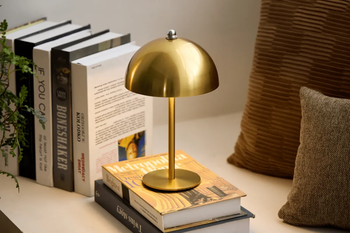 Nimara Bloom bordlampe Guld* Bordlamper
