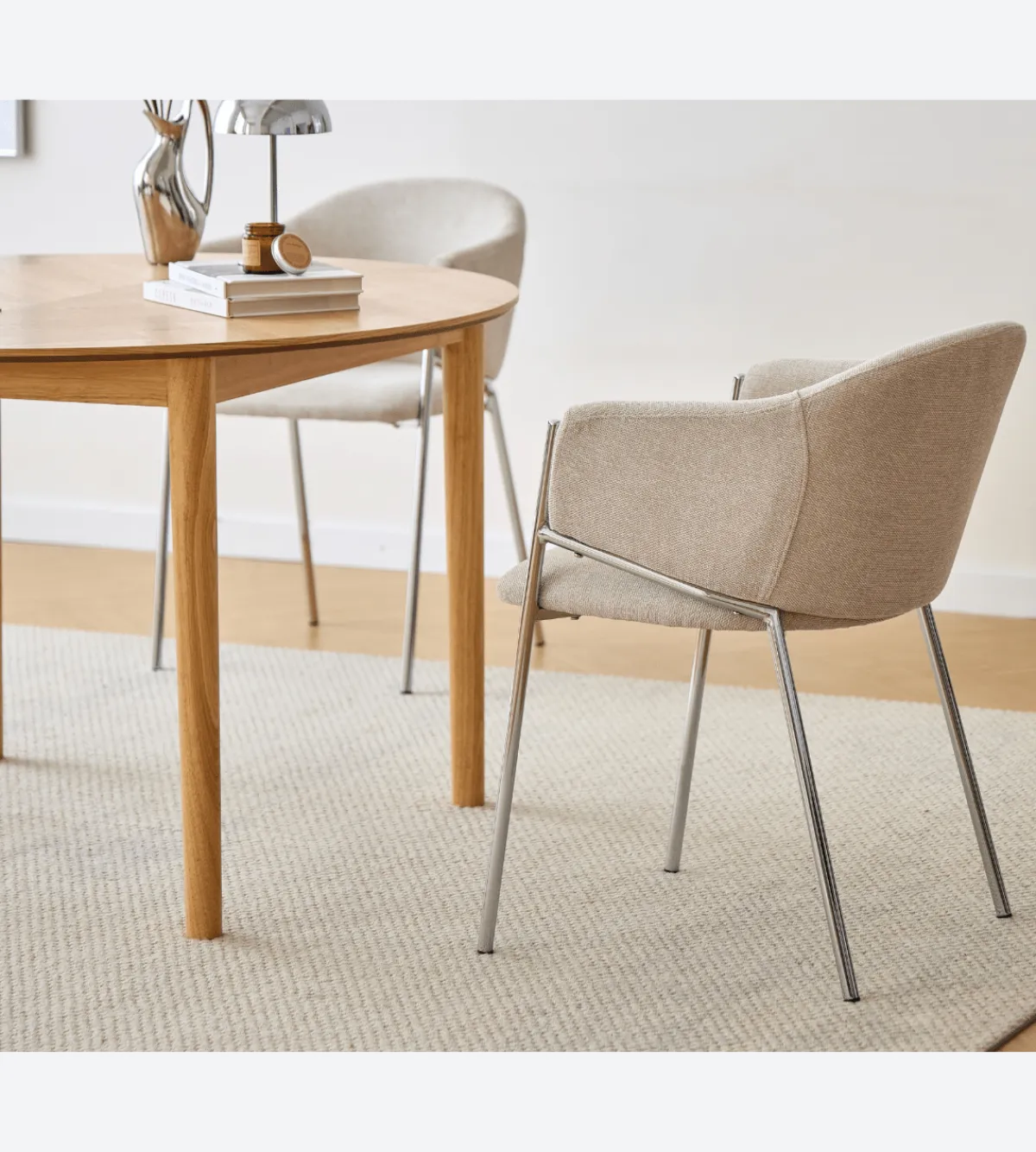 Nimara Carolina spisebordsstol i beige tekstil med chrome ben* Spisebordsstole