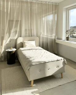 Nimara Christian sengeramme i beige 90x200 cm ekskl. sengelameller og madrasser* Sengerammer|Alle Senge