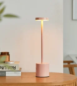 Nimara Elvis LED bordlampe Lyserød* Bordlamper