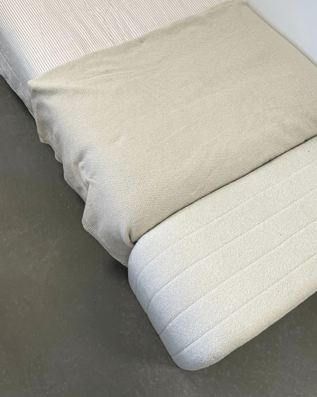 Nimara Lianna bænk i hvid boucle 95x40x44 cm* Bænke|Bænke
