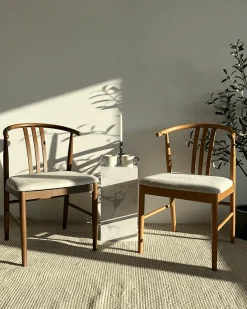 Nimara Lizzie spisebordsstol i bøg med polstret sæde i beige* Spisebordsstole