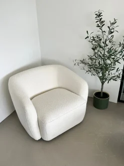Nimara Melisa - lænestol i hvid boucle B: 92 D: 84 H: 66 cm* Sofaer|Lænestole