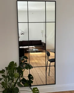 Nimara New Yorker spejl med sort ramme 180 x 80 cm* Spejle