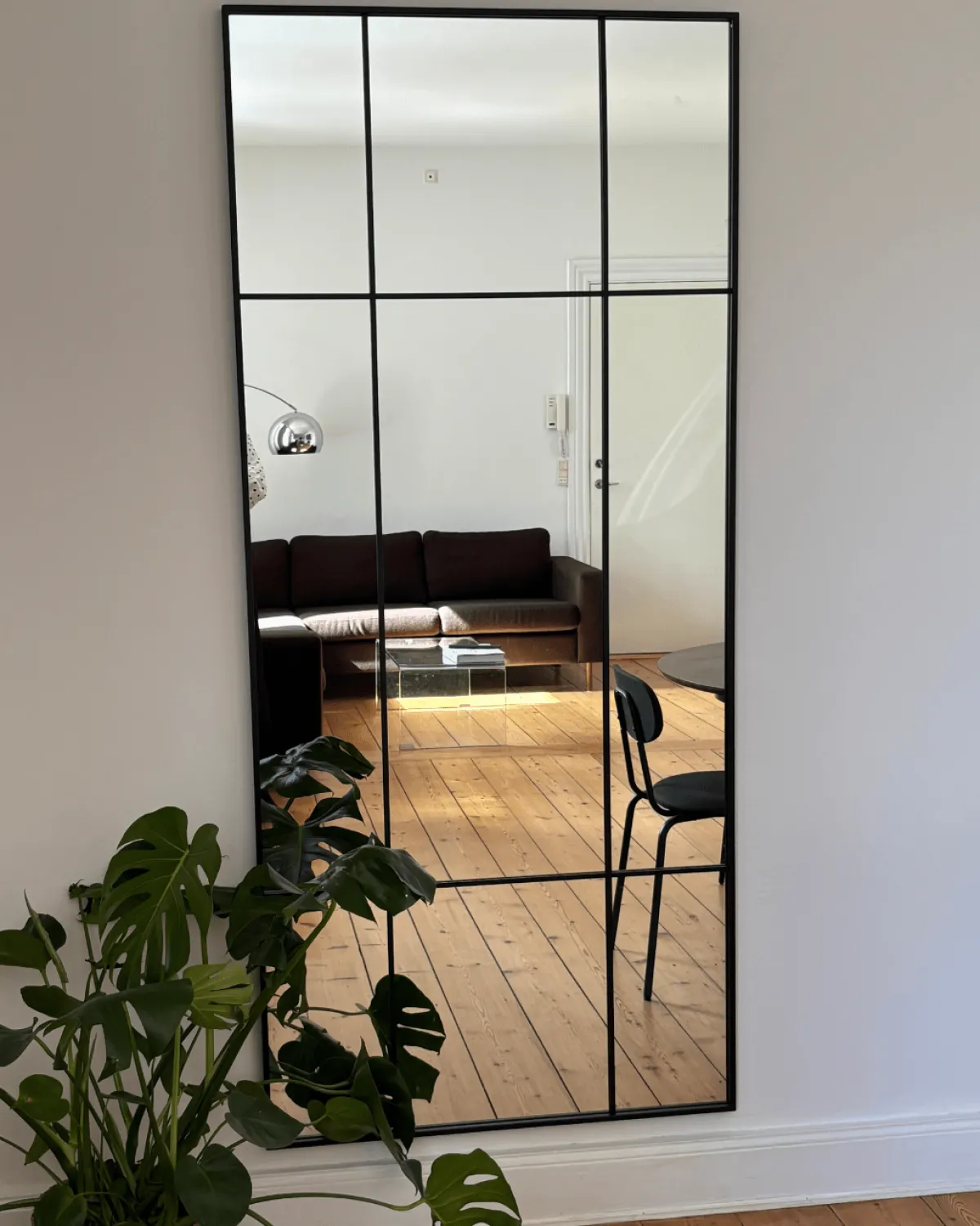 Nimara New Yorker spejl med sort ramme 180 x 80 cm* Spejle
