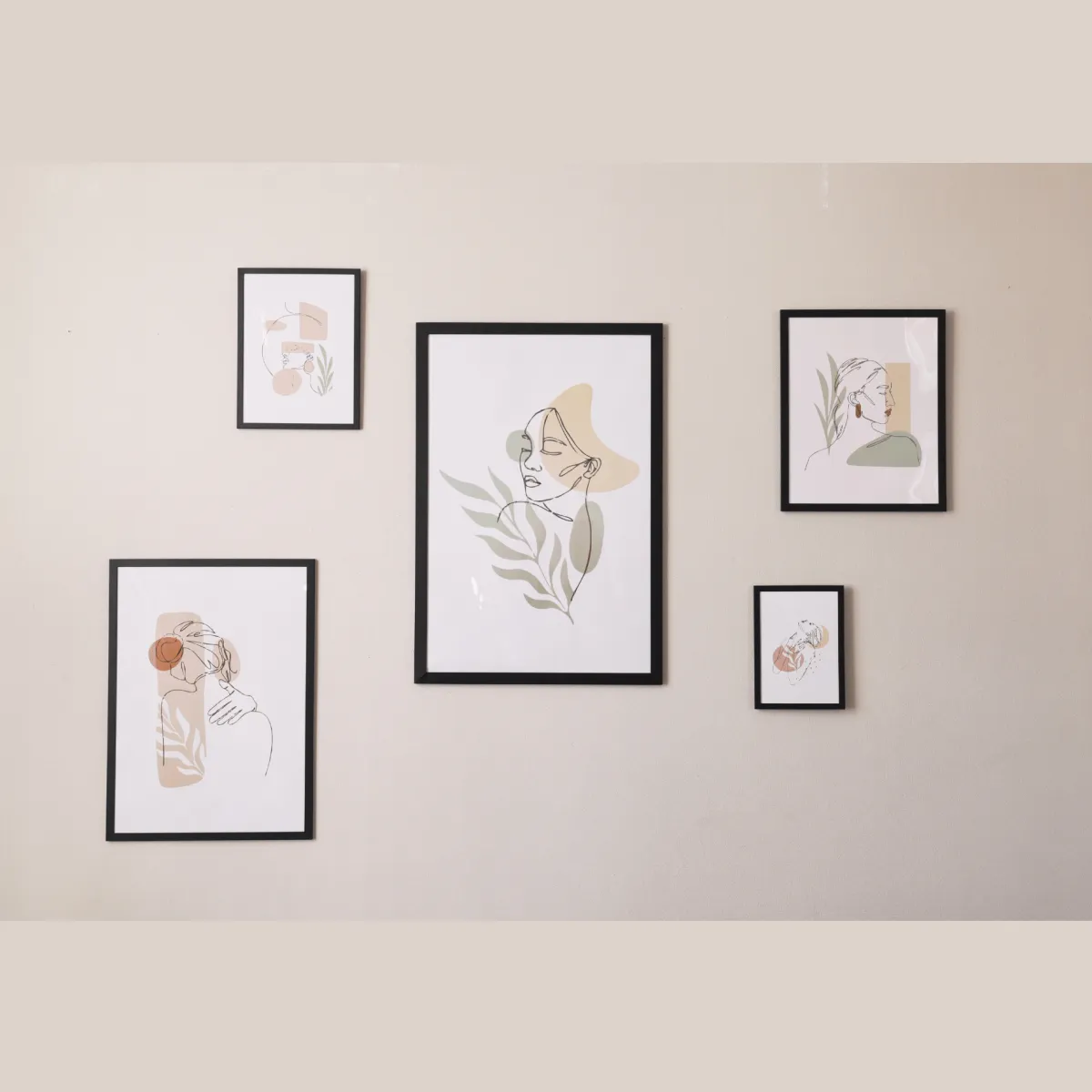 Nimara Paloma billedramme 50x70 cm sort* Billedrammer