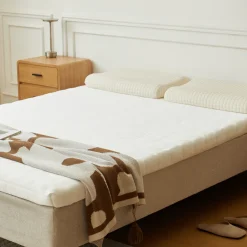 Nimara Premium boxmadras seng i beige 140x200 cm med 7 cm topmadras i memoryskum ekskl. ben* Boxmadrasser|Alle Senge