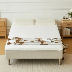 Nimara Premium boxmadras seng i beige 140x200 cm med 7 cm topmadras i memoryskum ekskl. ben* Boxmadrasser|Alle Senge
