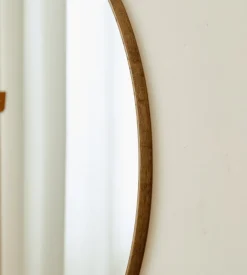Nimara Ruthy spejl Ø80 cm med træramme i røget eg* Spejle